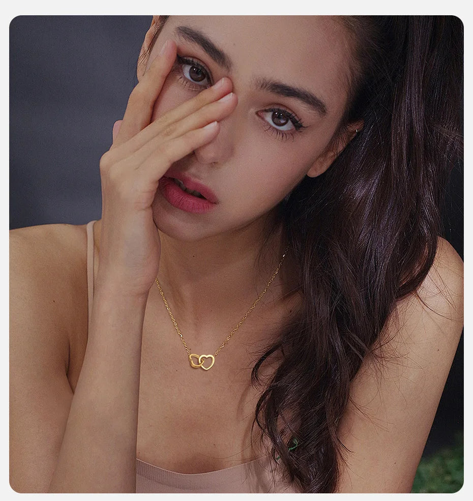 For My Mother · 18k Gold-Plated Interlocking Hearts Necklace